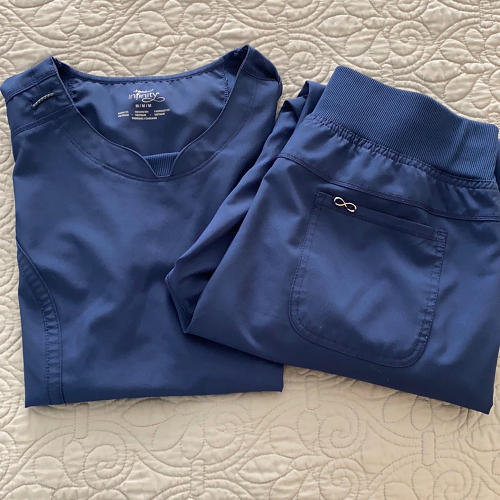 Cherokee infinity scrub set with tall bottoms.